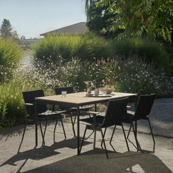 Ville Outdoor Dining Table AV25