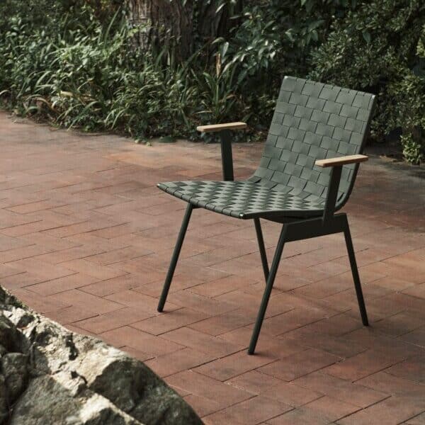 Ville Outdoor Armchair AV34