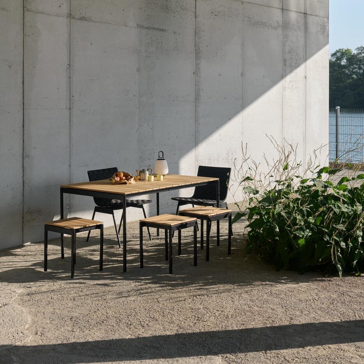 Ville Outdoor Stool AV47