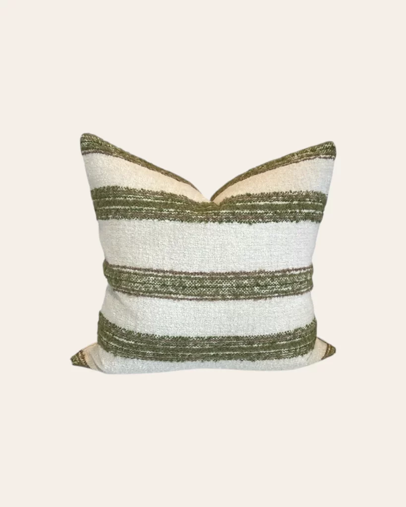 Loes Pillow