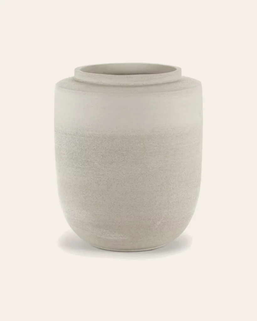 Plantenpot L beige Volumes – Piet Boon
