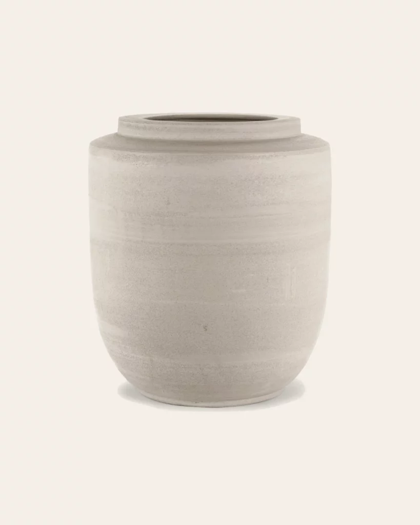 Plantenpot XL beige Volumes – Piet Boon