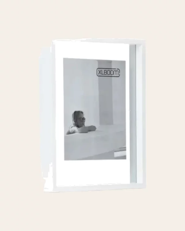 FLOATING BOX WHITE